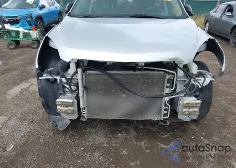 2016 Chevrolet Equinox Ls z USA, uszkodzony, nr VIN 2GNALBEK3G1141782